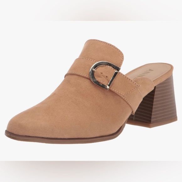 Anne Klein Women's Isha Clog, Natural, size 5.5 - Picture 1 of 10
